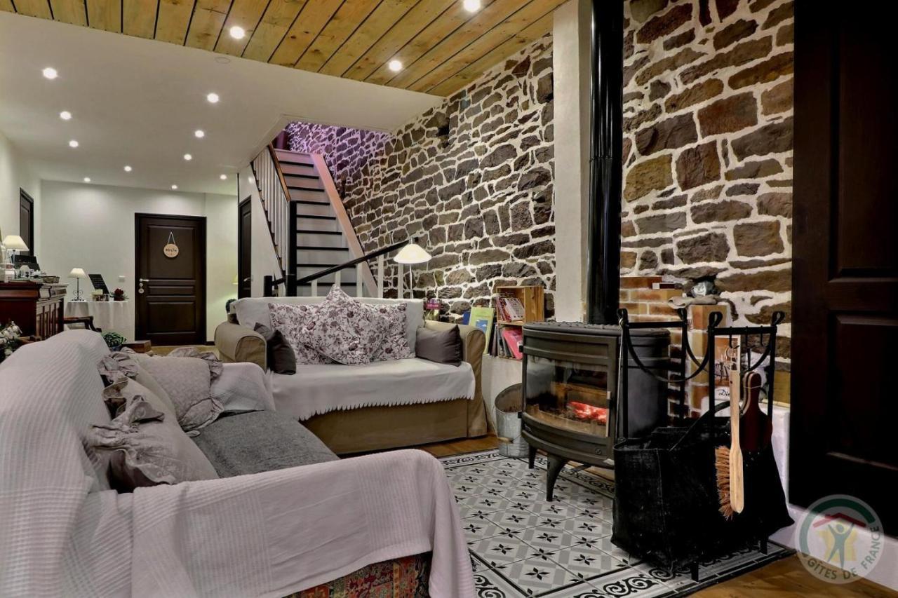 Les Bouyeres Bed & Breakfast Saint-Malon-sur-Mel Eksteriør bilde