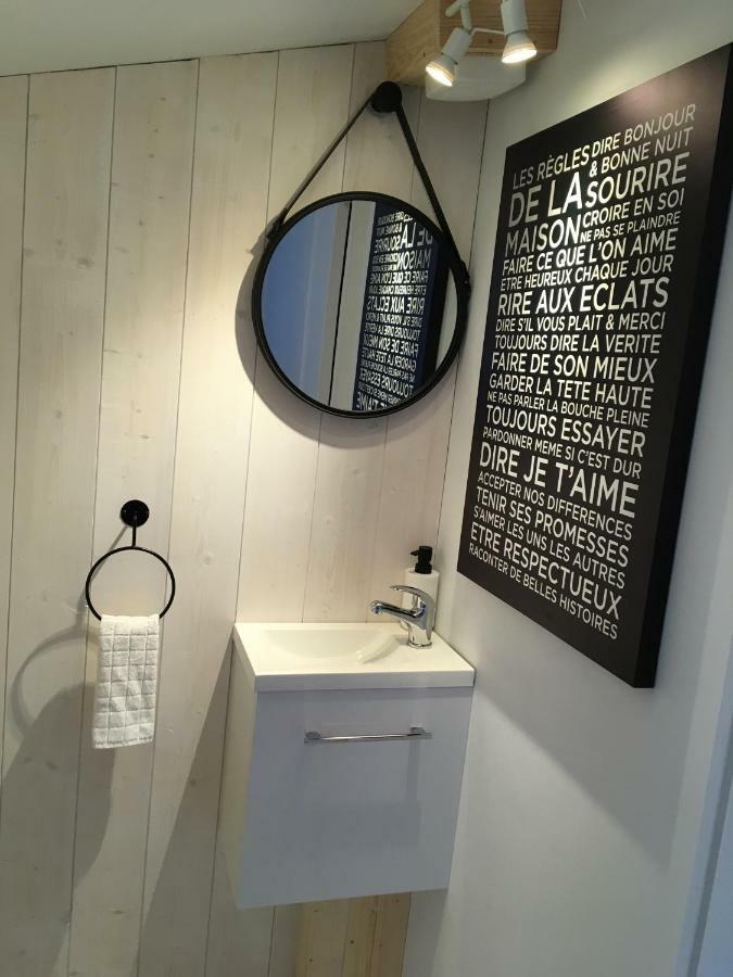 Les Bouyeres Bed & Breakfast Saint-Malon-sur-Mel Eksteriør bilde